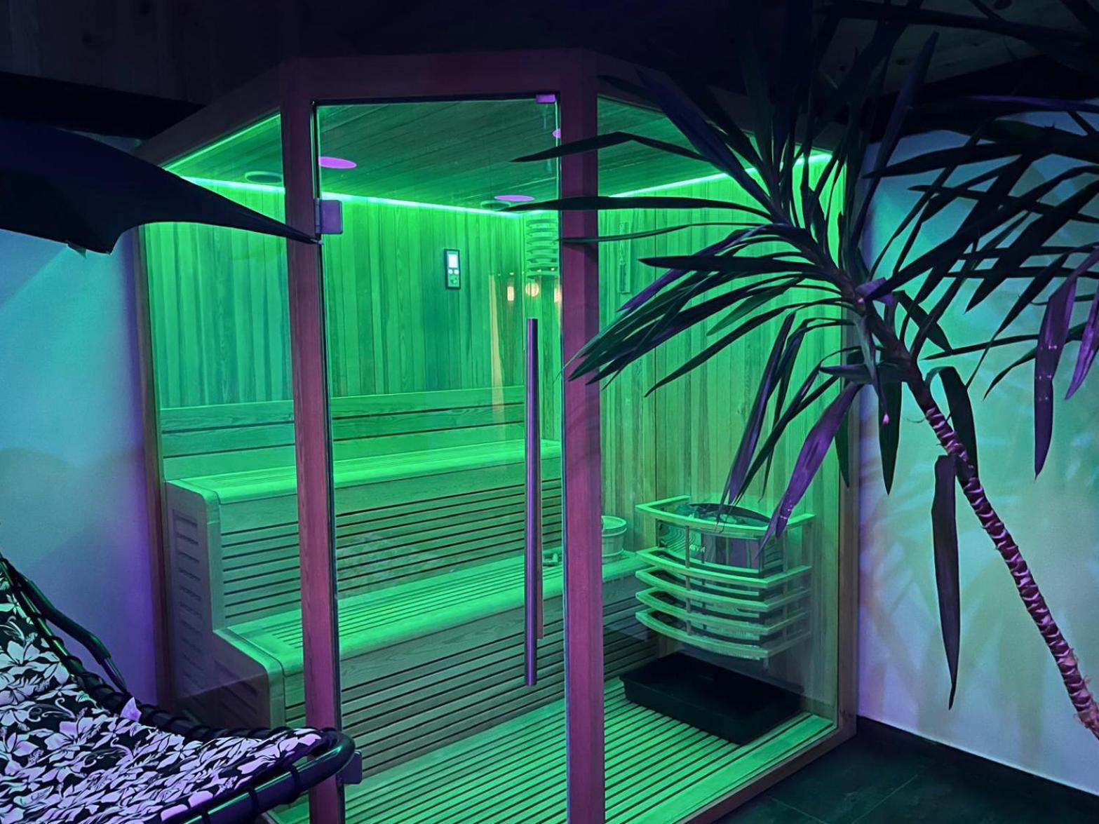 Insula Christiana Hotel Cristian  Ngoại thất bức ảnh