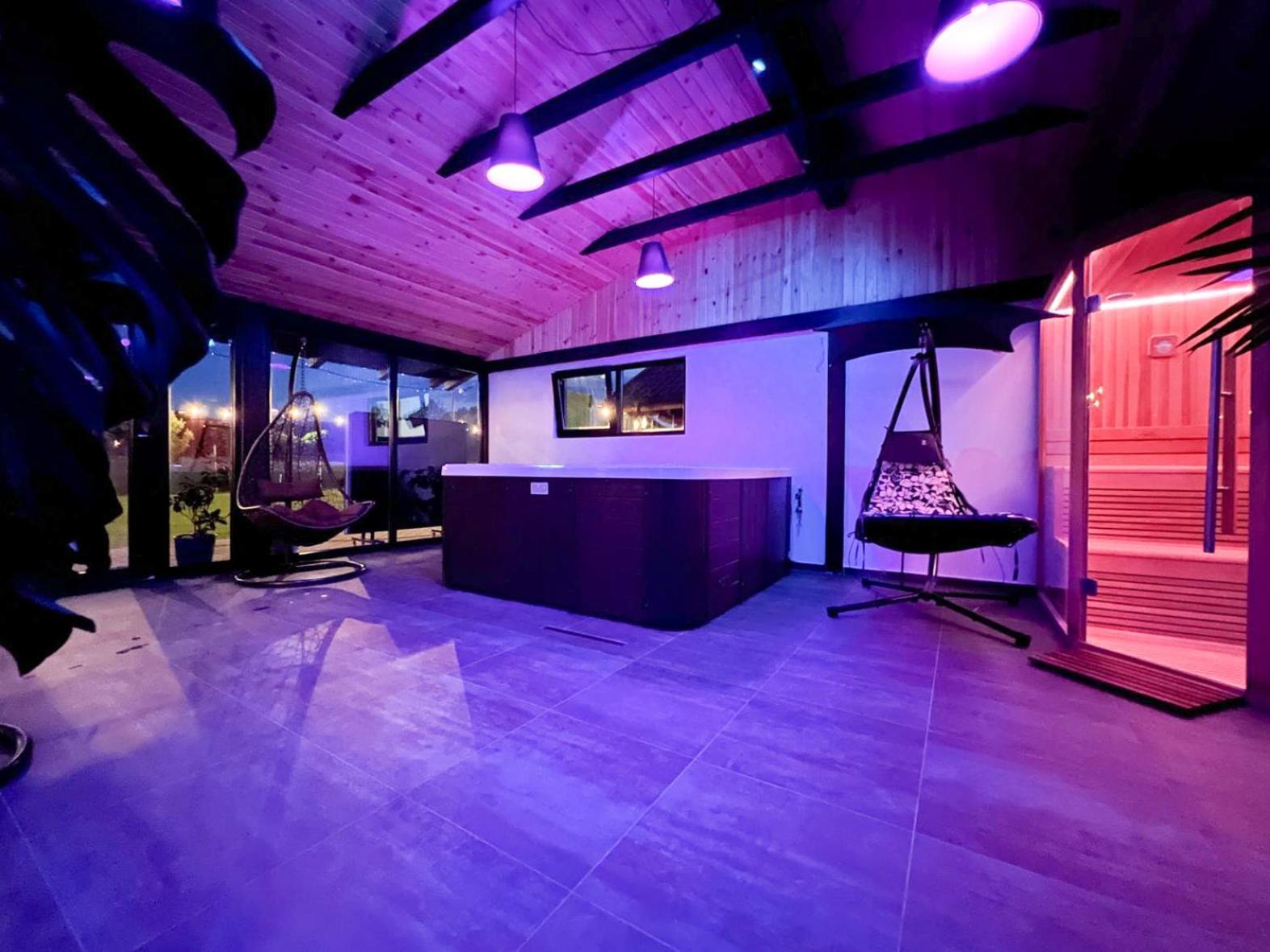 Insula Christiana Hotel Cristian  Ngoại thất bức ảnh