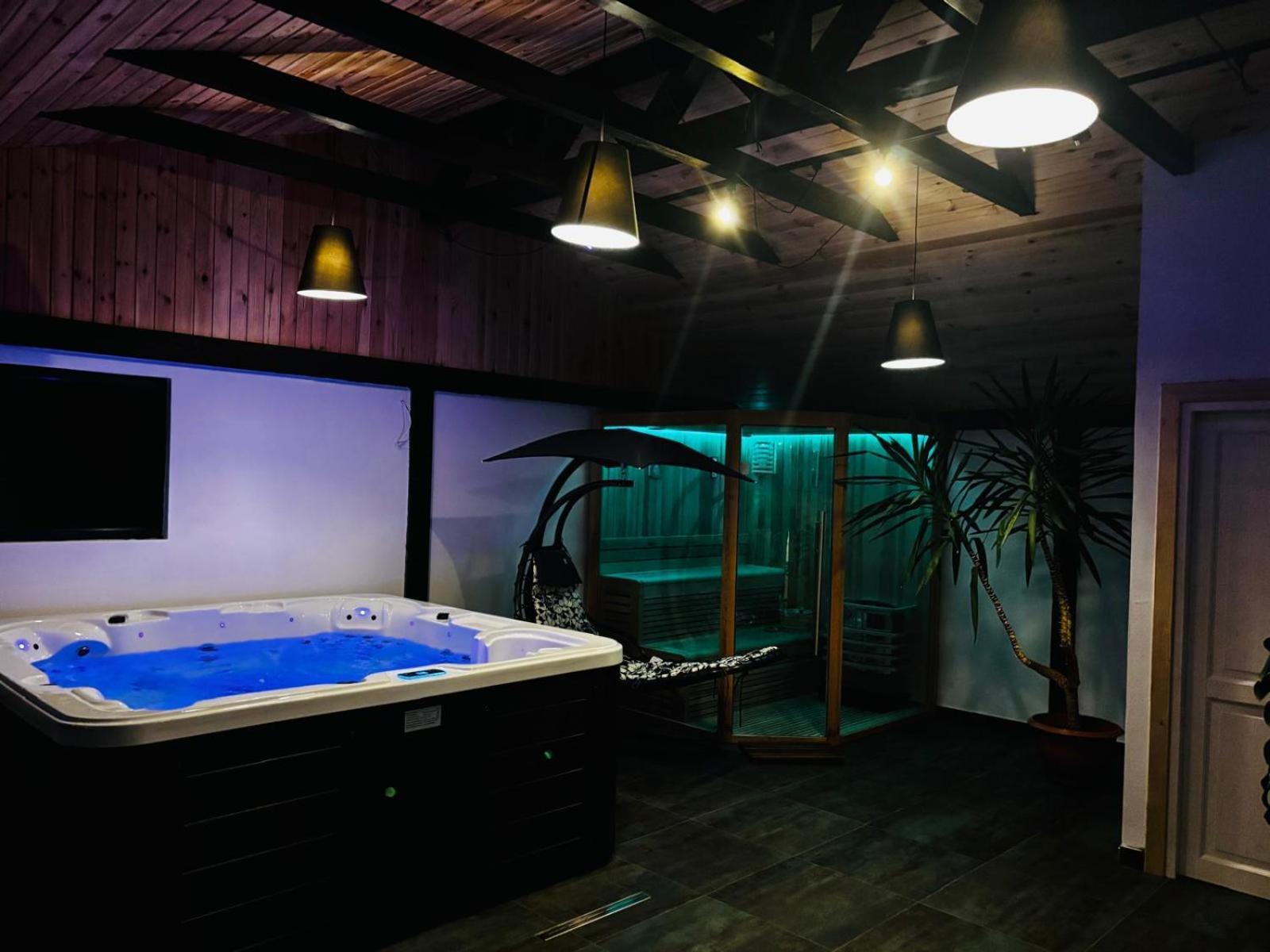 Insula Christiana Hotel Cristian  Ngoại thất bức ảnh