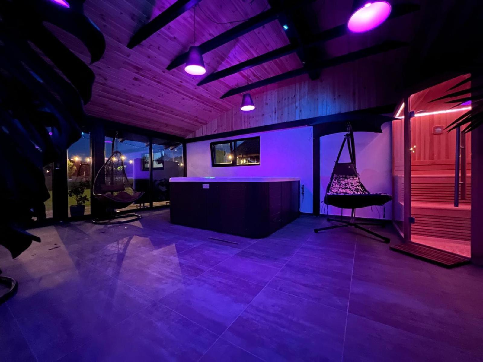 Insula Christiana Hotel Cristian  Ngoại thất bức ảnh